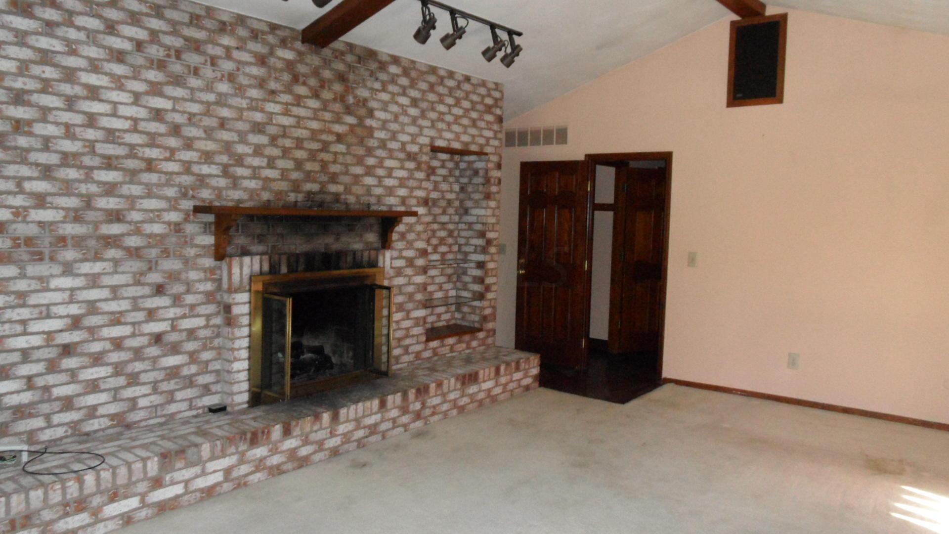 4929 Etna Road Columbus, OH 43213 - Photo 23 of 42