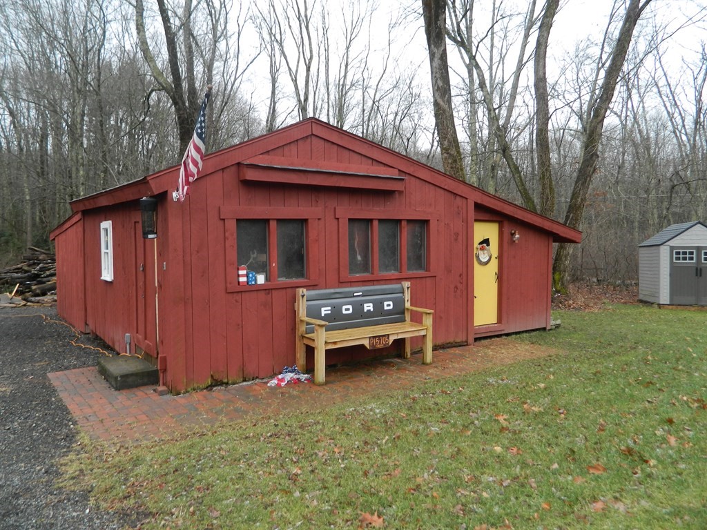 95 Duval Road Sutton, MA 01590 - Photo 14 of 15 Gallery Image 14