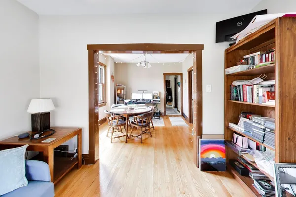 $945,000 | 5333 West Foster Avenue, Chicago, IL 60630
