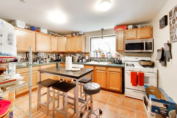 $945,000 | 5333 West Foster Avenue, Chicago, IL 60630