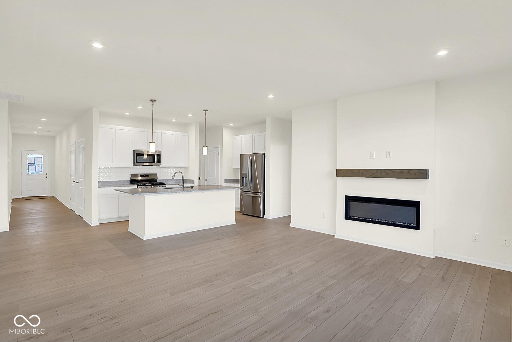 19773 Highclere Lane Sheridan, IN 46069 - Photo 4 of 44