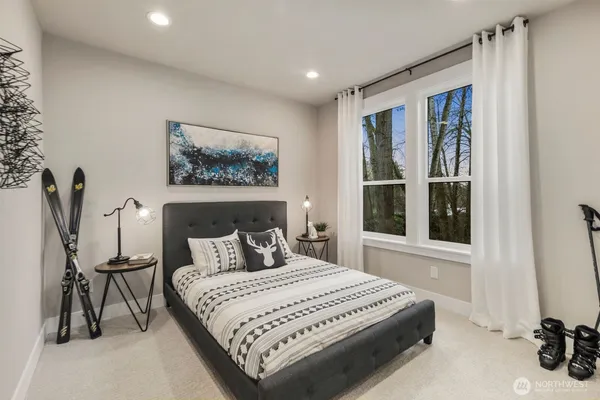 $1,579,950 | 5010 114th Avenue Northeast, Kirkland, WA 98033