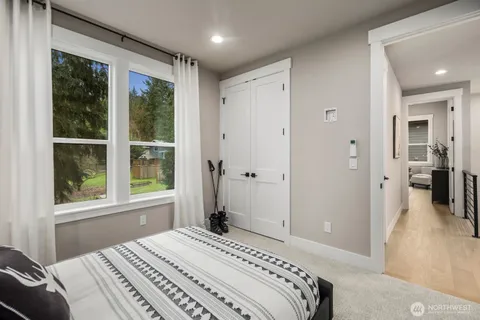 $1,599,950 | 5010 114th Avenue Northeast, Kirkland, WA 98033