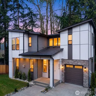 $1,599,950 | 5010 114th Avenue Northeast, Kirkland, WA 98033