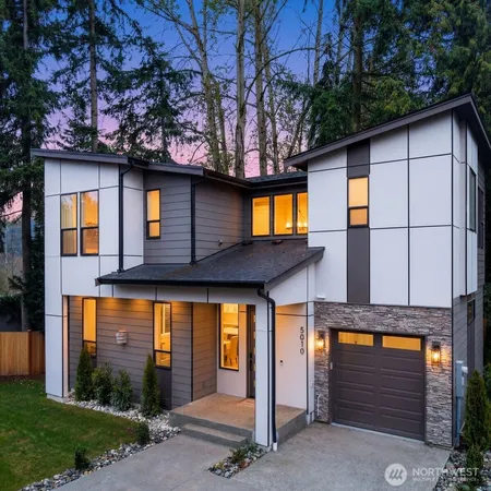 $1,579,950 | 5010 114th Avenue Northeast, Kirkland, WA 98033