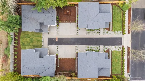 $1,599,950 | 5010 114th Avenue Northeast, Kirkland, WA 98033