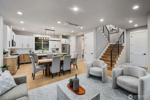 $1,599,950 | 5010 114th Avenue Northeast, Kirkland, WA 98033