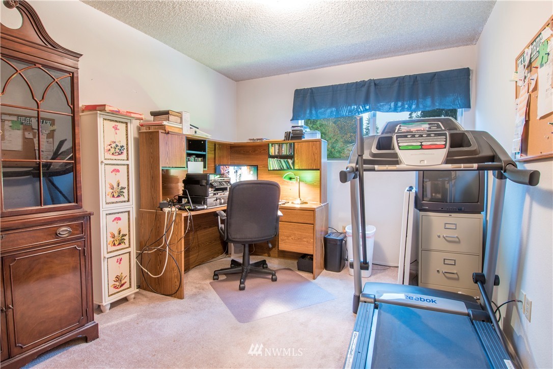 17412 Palomino Drive Bothell, WA 98012 - Photo 15 of 19