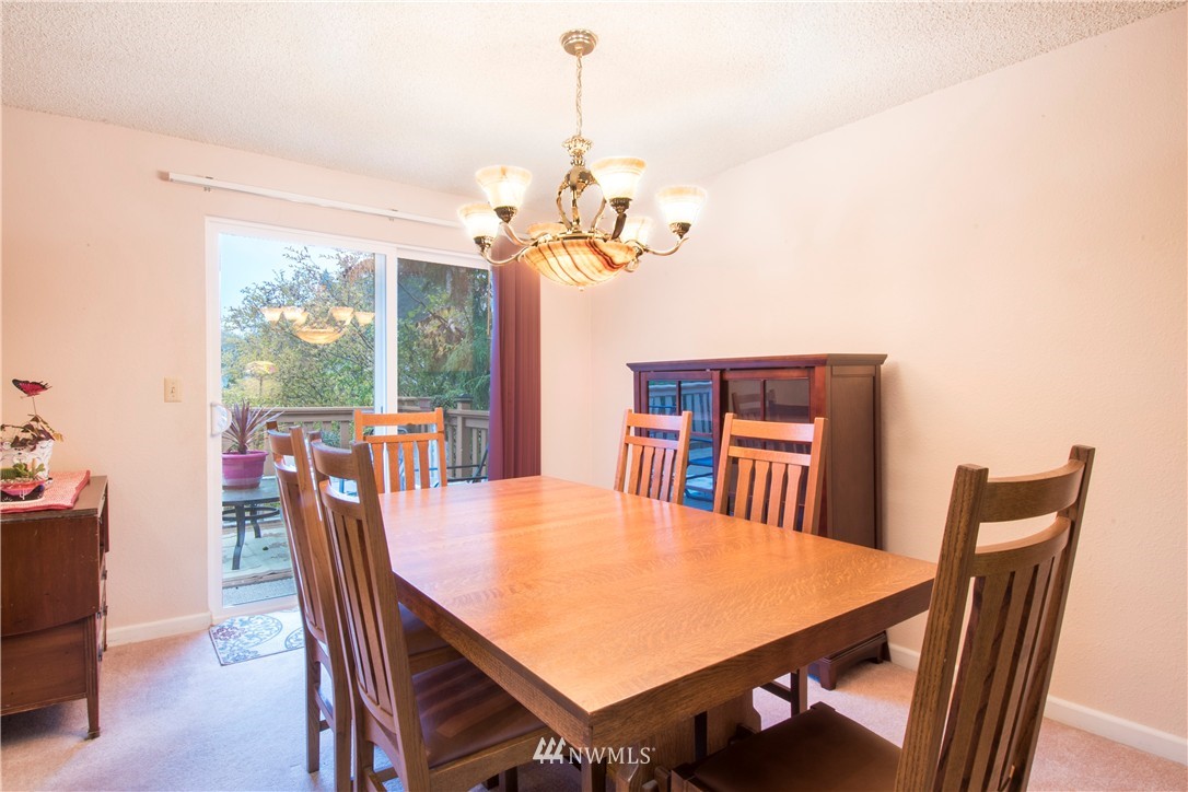 17412 Palomino Drive Bothell, WA 98012 - Photo 4 of 19