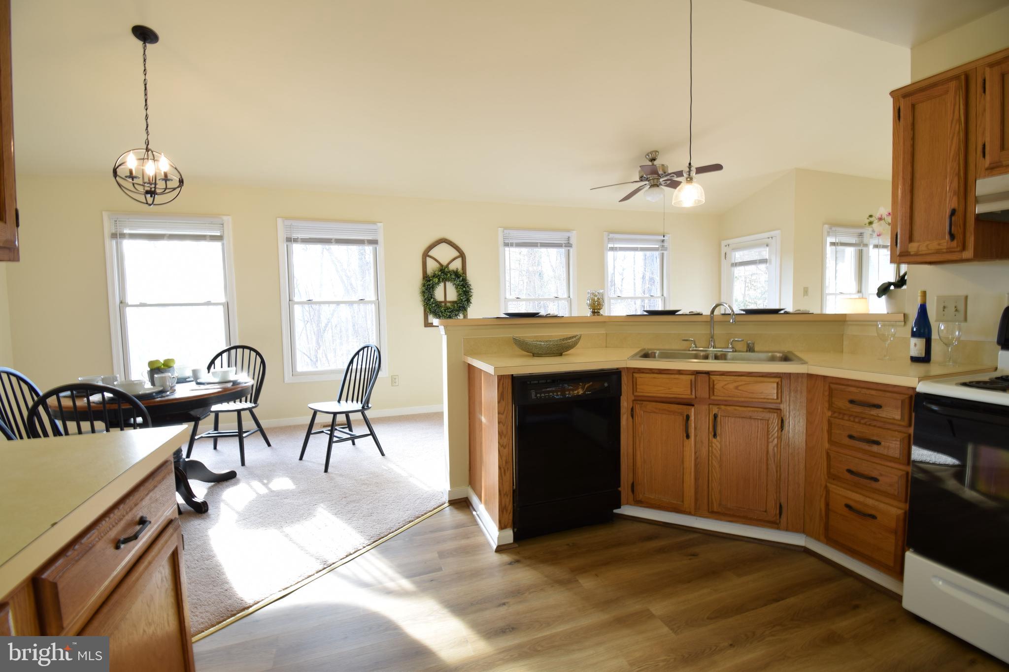 308 Ridgemore Street Fredericksburg, VA 22405 - Photo 12 of 38 KITCHEN VIEW (3)