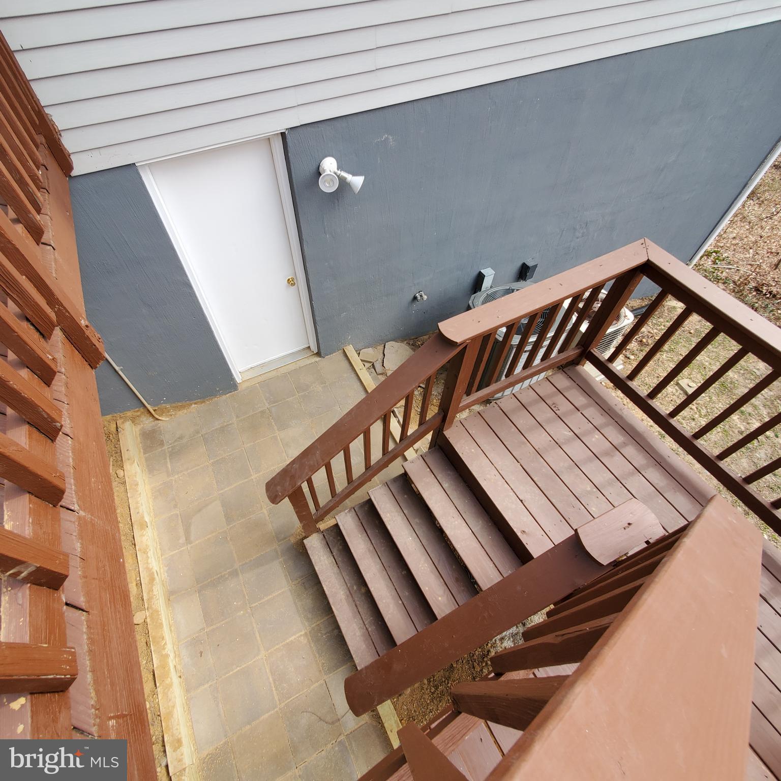 308 Ridgemore Street Fredericksburg, VA 22405 - Photo 30 of 38 DECK STAIRS (2)