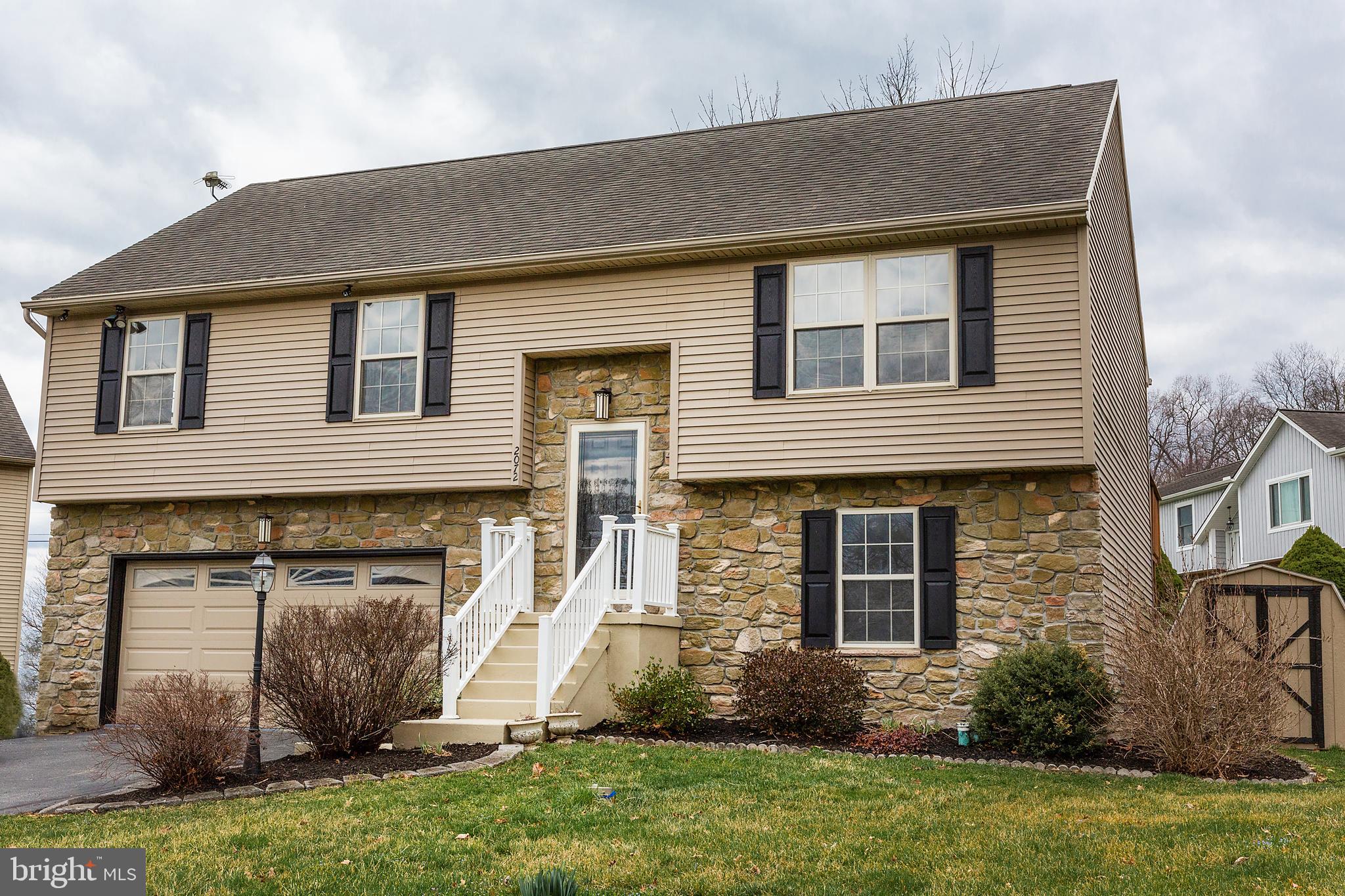 2072 Sheaffer Road Elizabethtown, PA 17022 - Photo 1 of 85