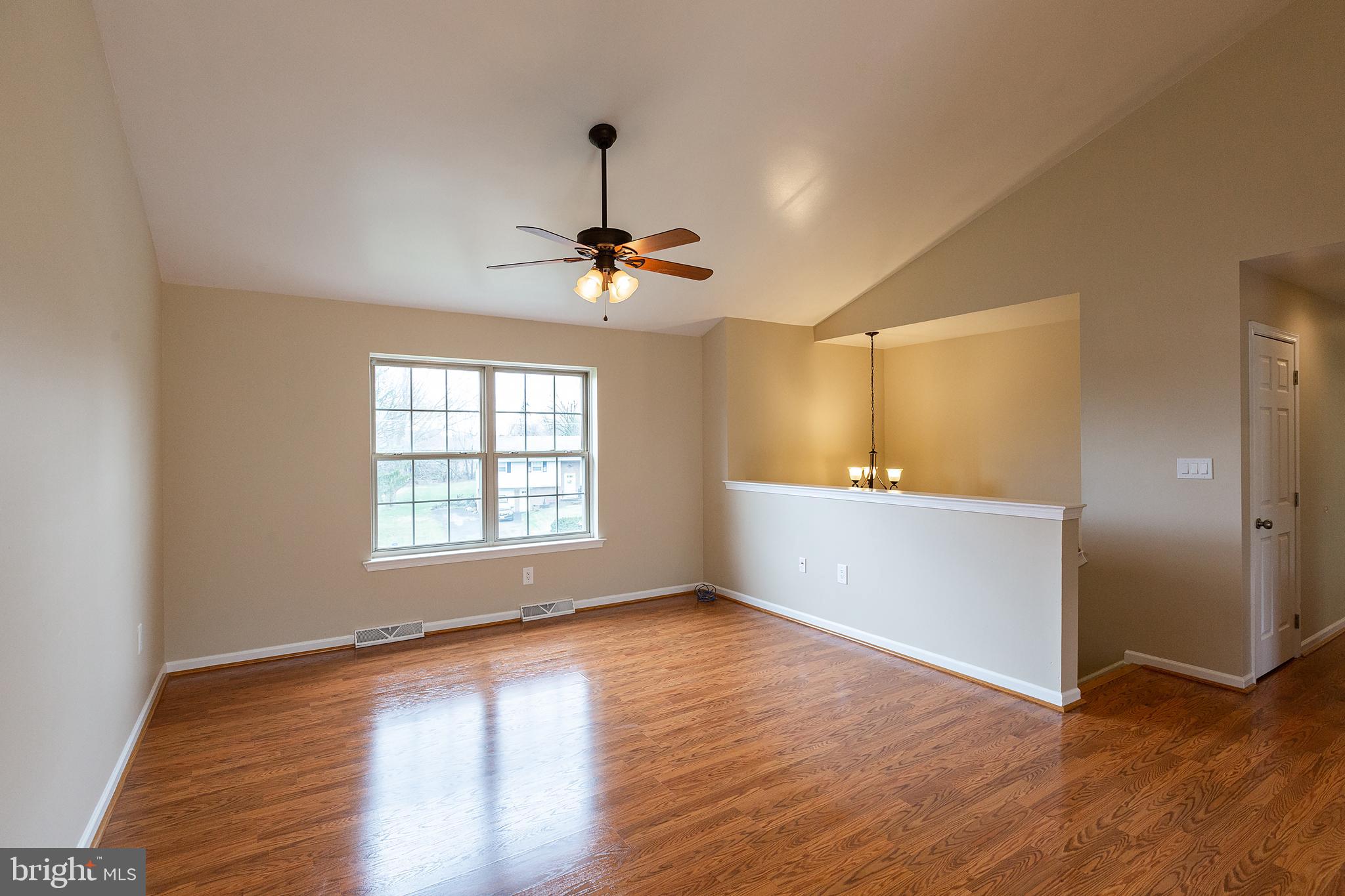 2072 Sheaffer Road Elizabethtown, PA 17022 - Photo 12 of 85