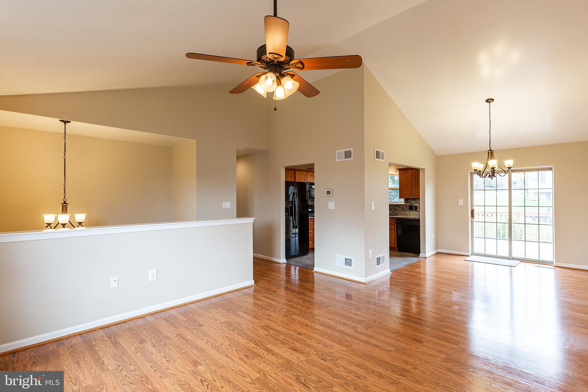 2072 Sheaffer Road Elizabethtown, PA 17022 - Photo 13 of 85