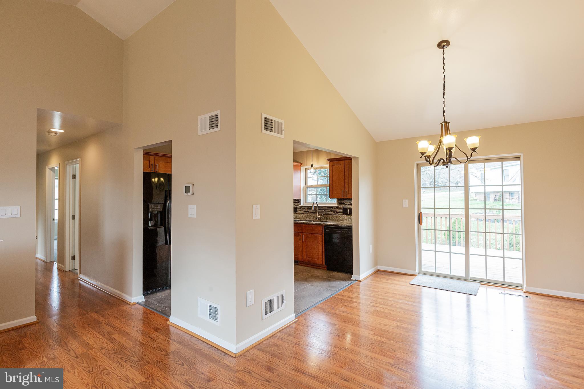 2072 Sheaffer Road Elizabethtown, PA 17022 - Photo 14 of 85