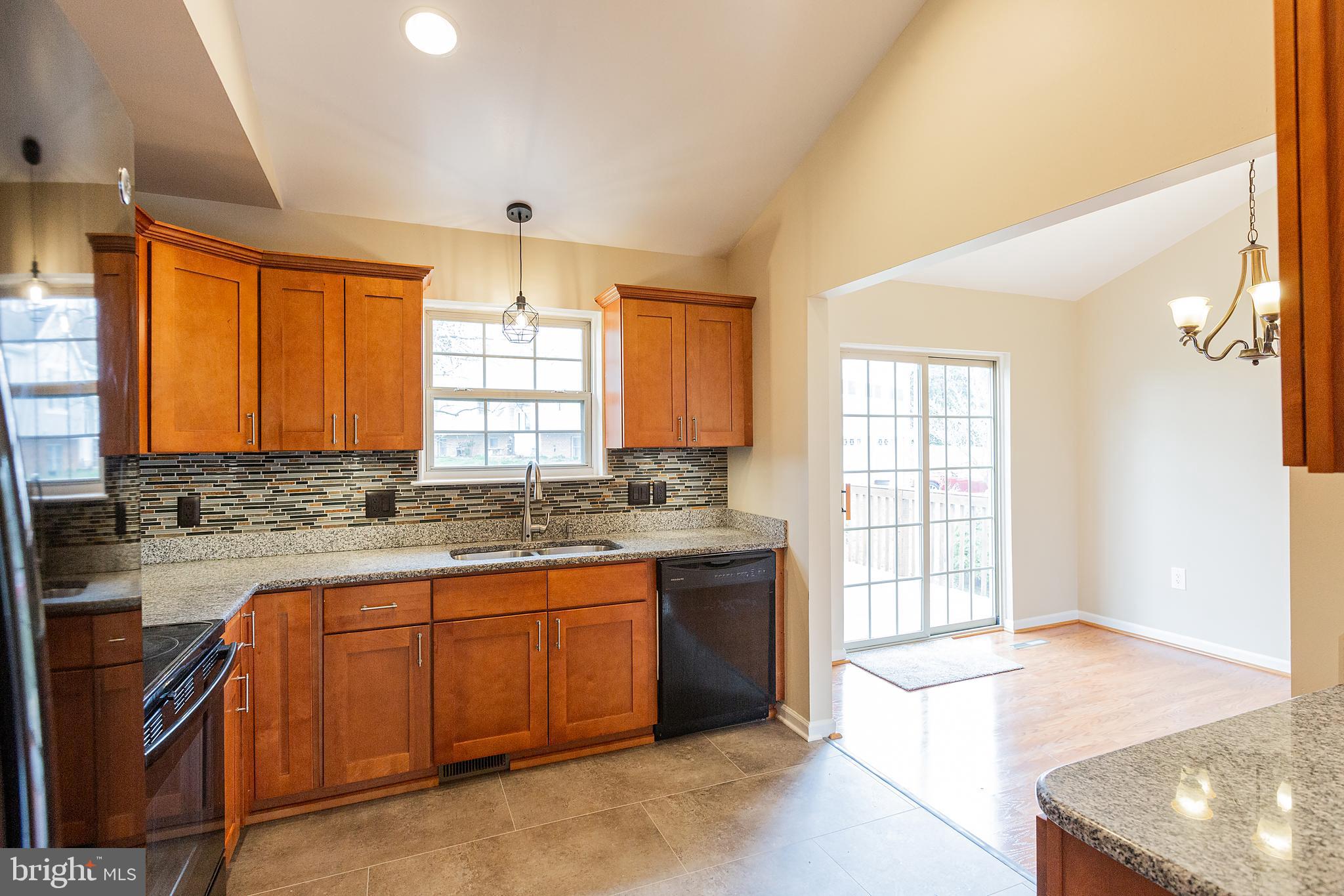 2072 Sheaffer Road Elizabethtown, PA 17022 - Photo 20 of 85