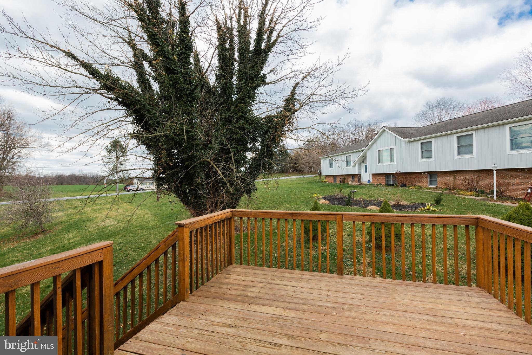 2072 Sheaffer Road Elizabethtown, PA 17022 - Photo 25 of 85