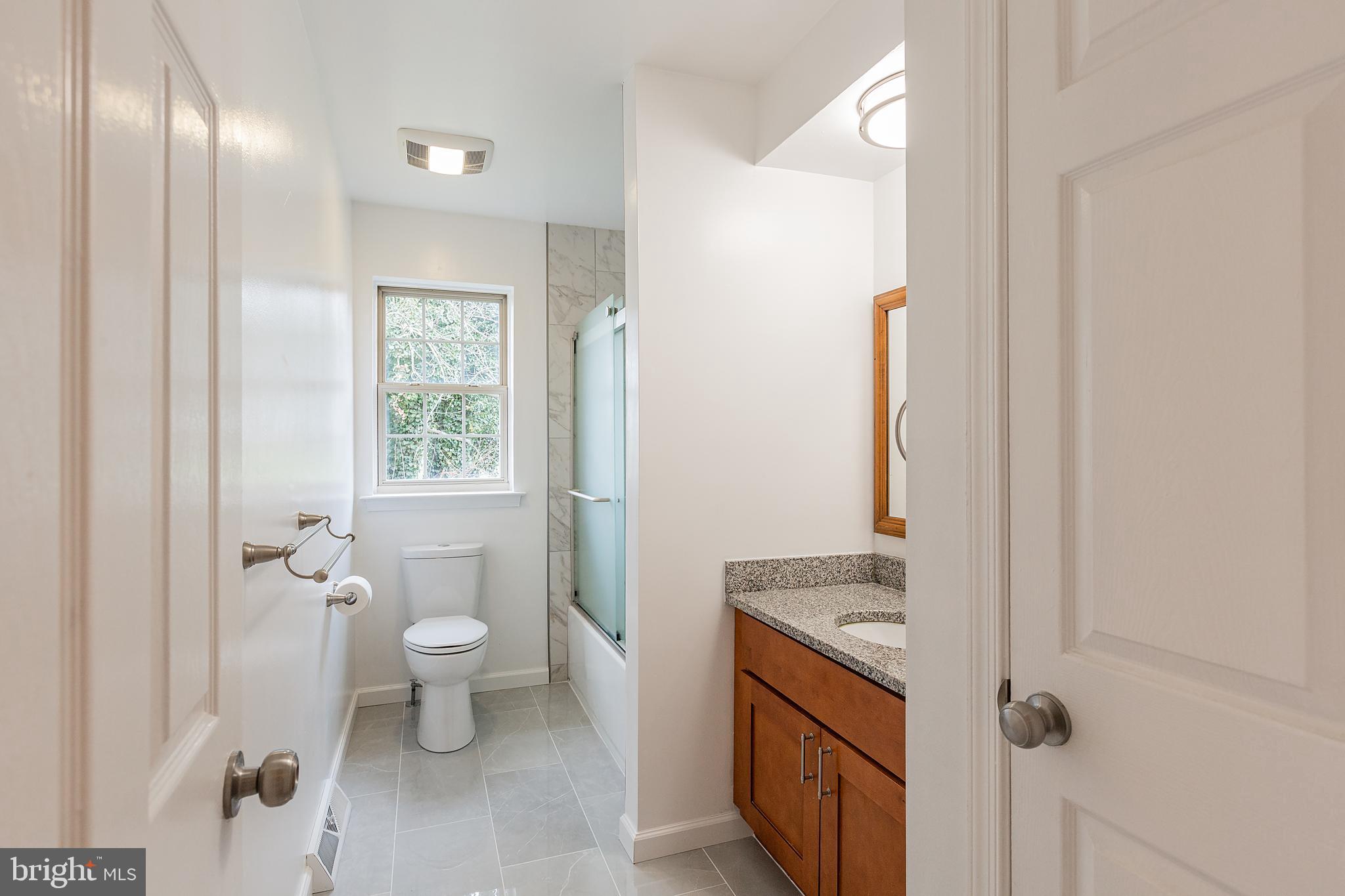 2072 Sheaffer Road Elizabethtown, PA 17022 - Photo 39 of 85