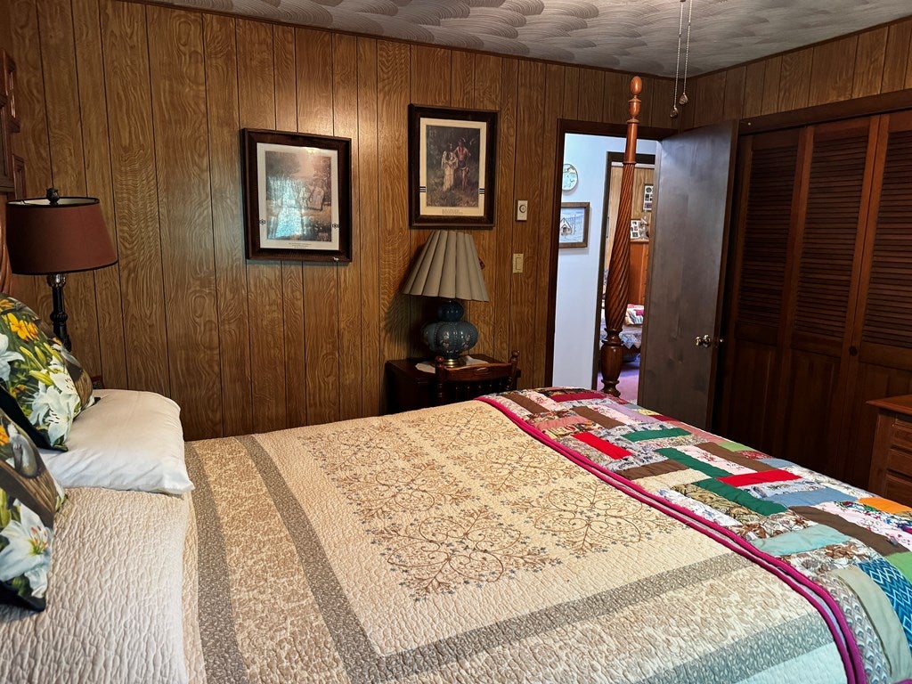 1753 Scratch Gravel Road Marion, VA 24354 - Photo 23 of 58 Gallery Image 23