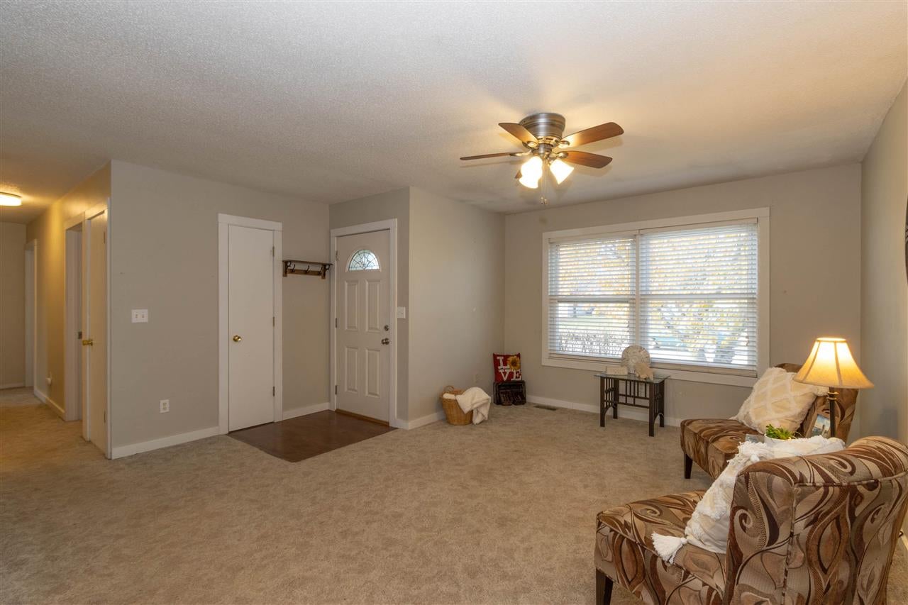 120 Elm Ridge Drive North Liberty, IA 52317 - Photo 10 of 25 Gallery Image 10