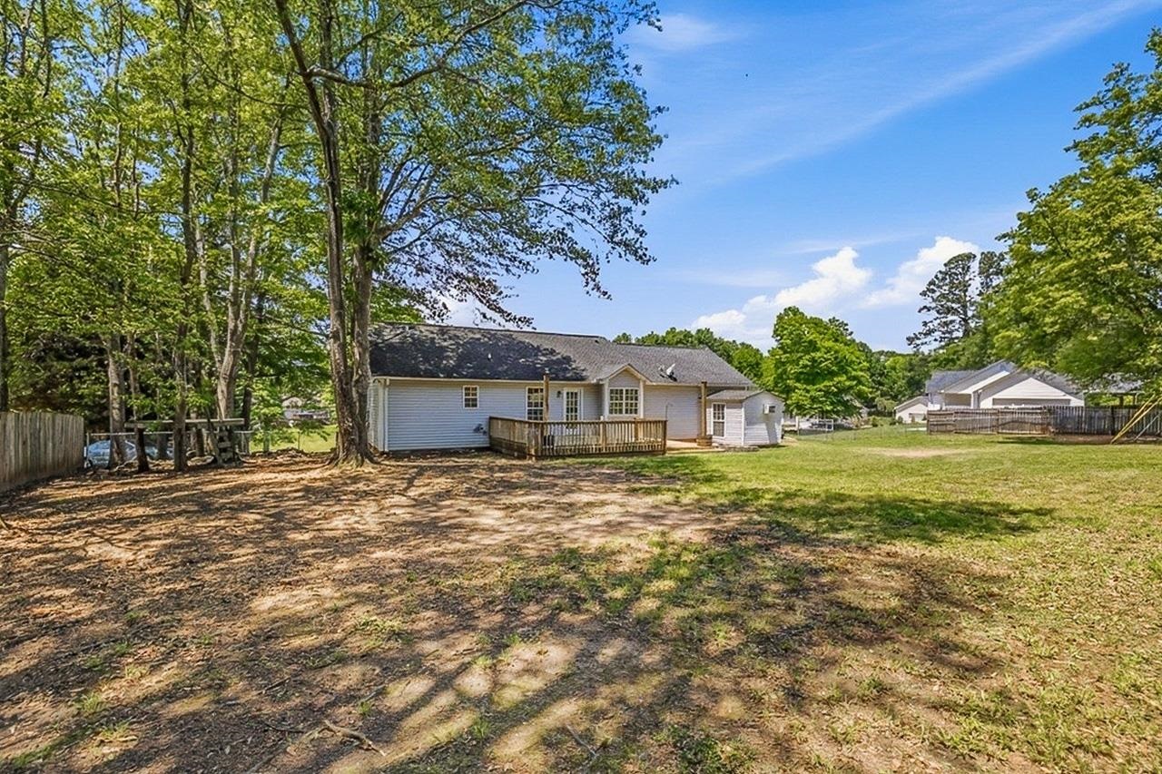 312 Carmichael Court Boiling Springs, SC 29316 - Photo 33 of 41