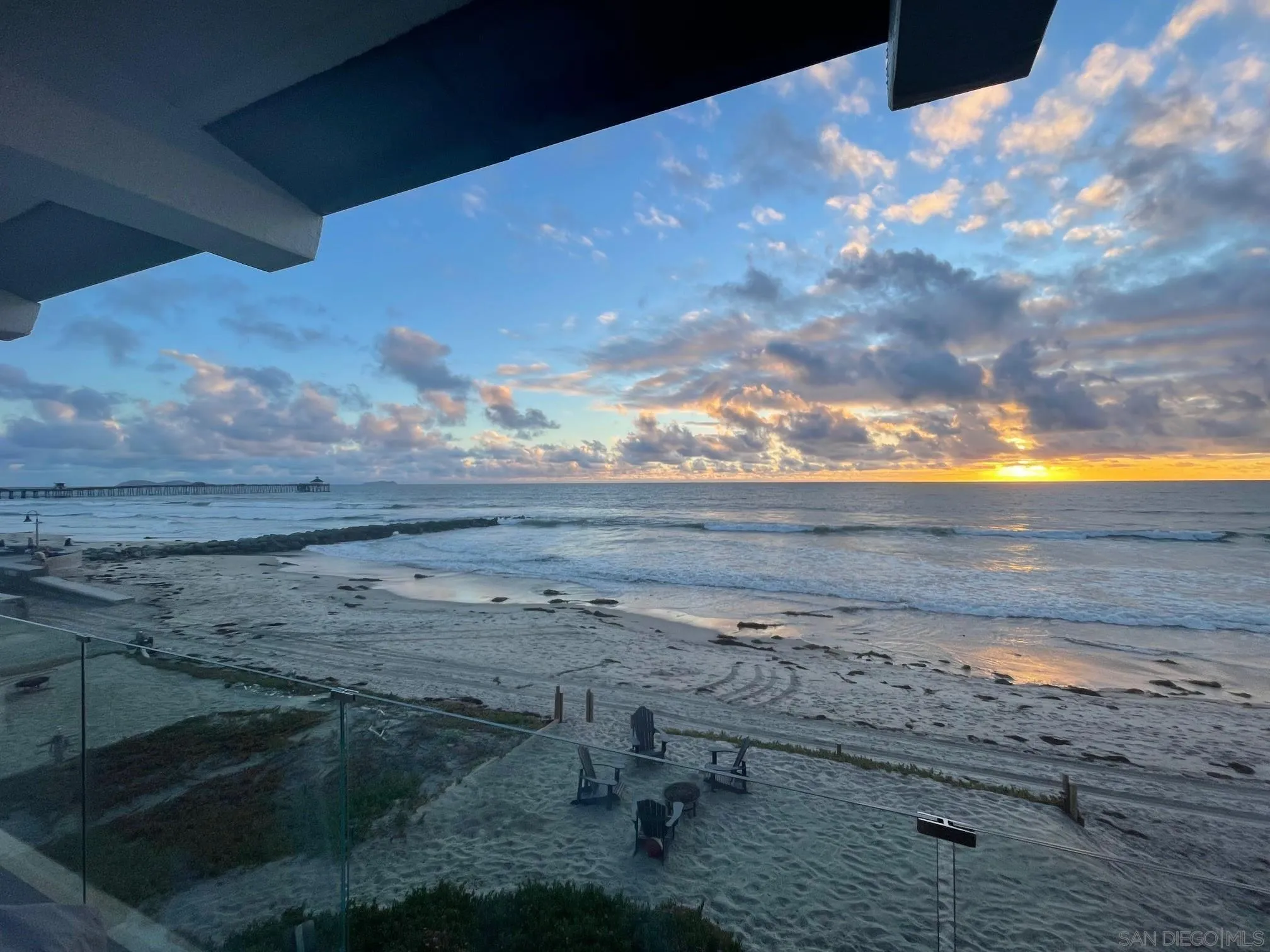 666 Ocean Lane Imperial Beach, CA 91932 - Photo 14 of 15 a view of an ocean beach