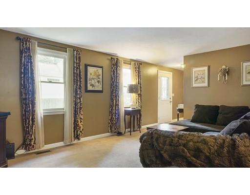 22 Porter Street Shirley, MA 01464 - Photo 11 of 22