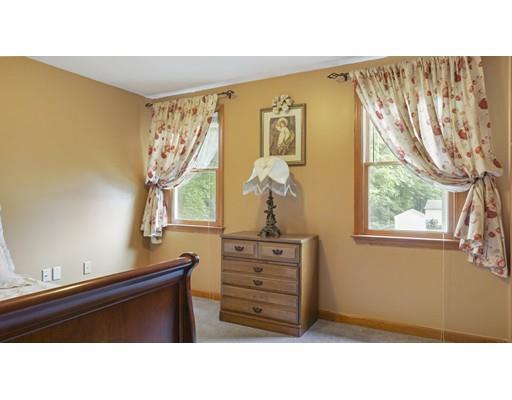 22 Porter Street Shirley, MA 01464 - Photo 17 of 22