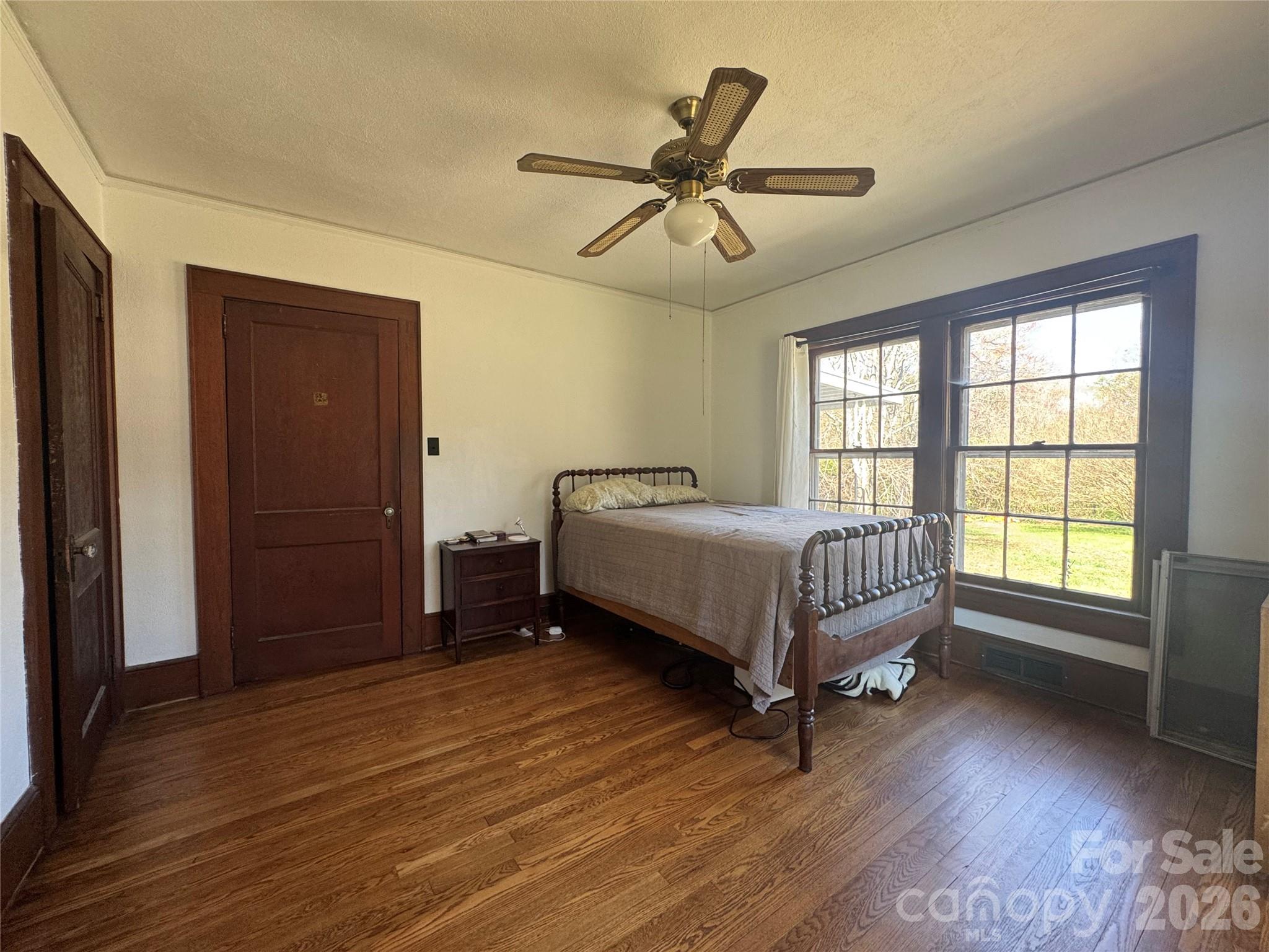 905 Conover Boulevard East Conover, NC 28613 - Photo 16 of 39 a bedroom with a bed and a window