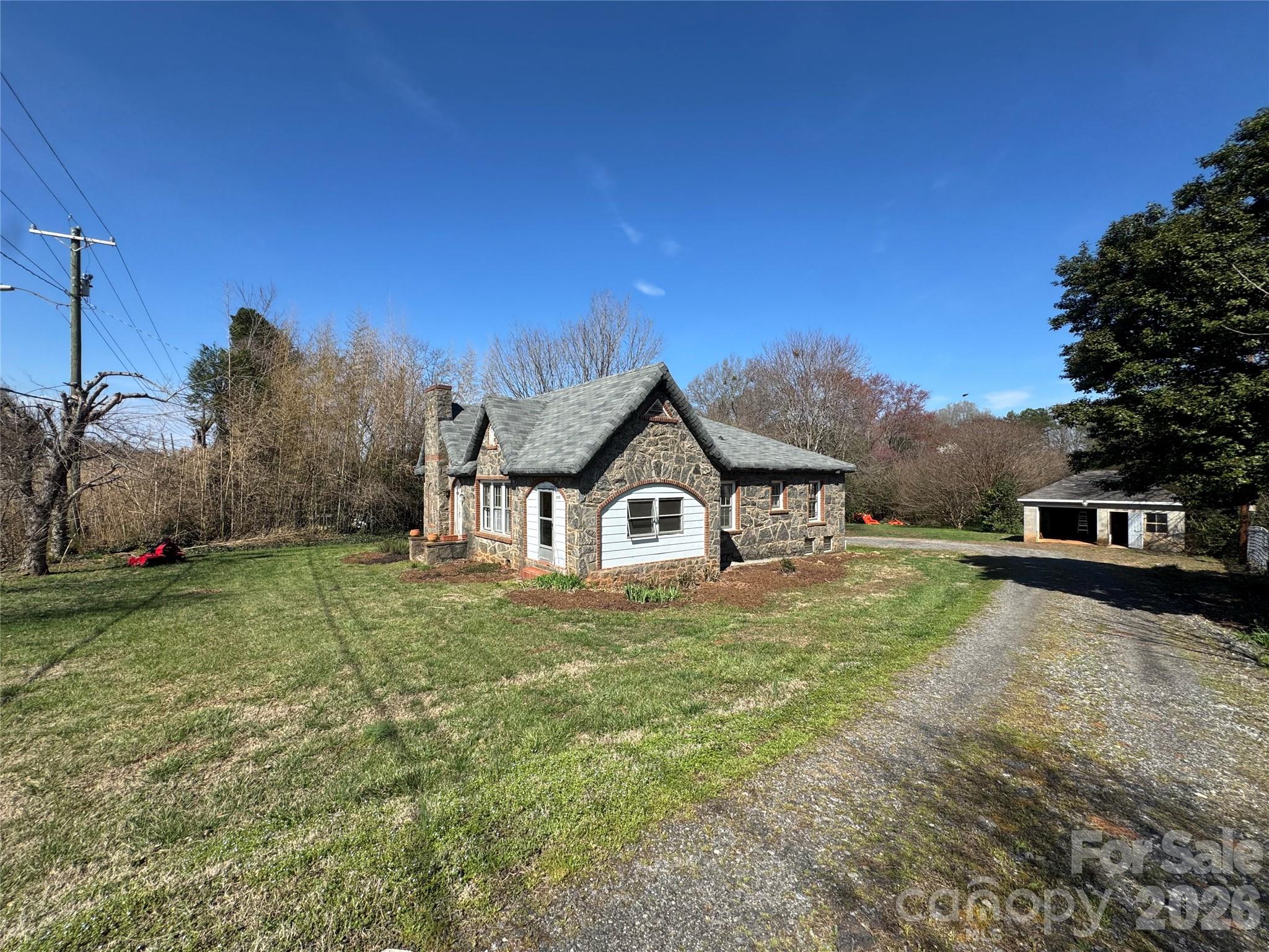905 Conover Boulevard East Conover, NC 28613 - Photo 24 of 39 a front view of a house with a yard