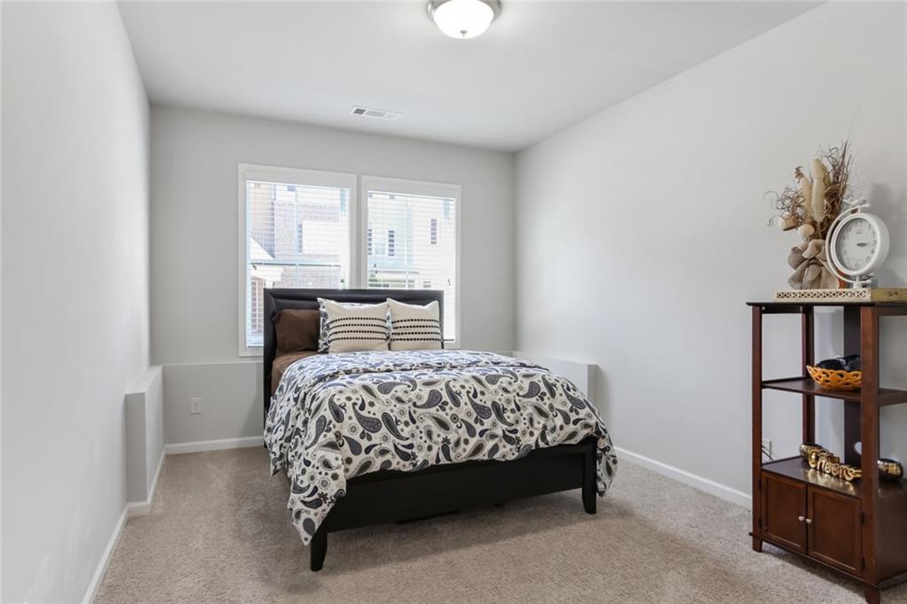 1319 Kingston Trail Decatur, GA 30033 - Photo 6 of 23