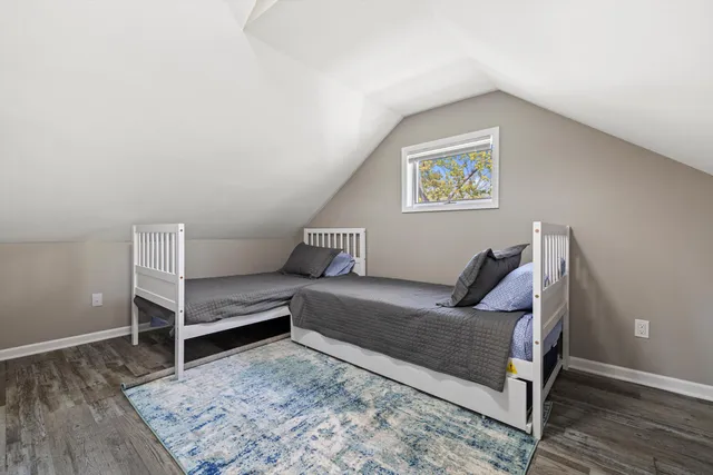 $2,300 | 930 Henry Street, Lake Geneva, WI 53147