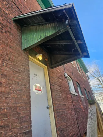 $299,000 | 416 South 5th Street, Terre Haute, IN 47807