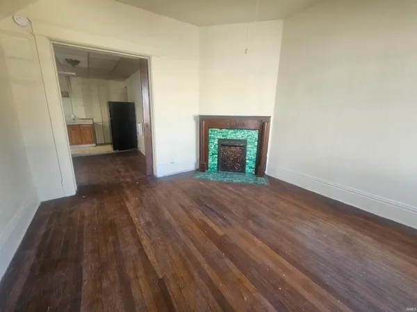 $299,000 | 416 South 5th Street, Terre Haute, IN 47807