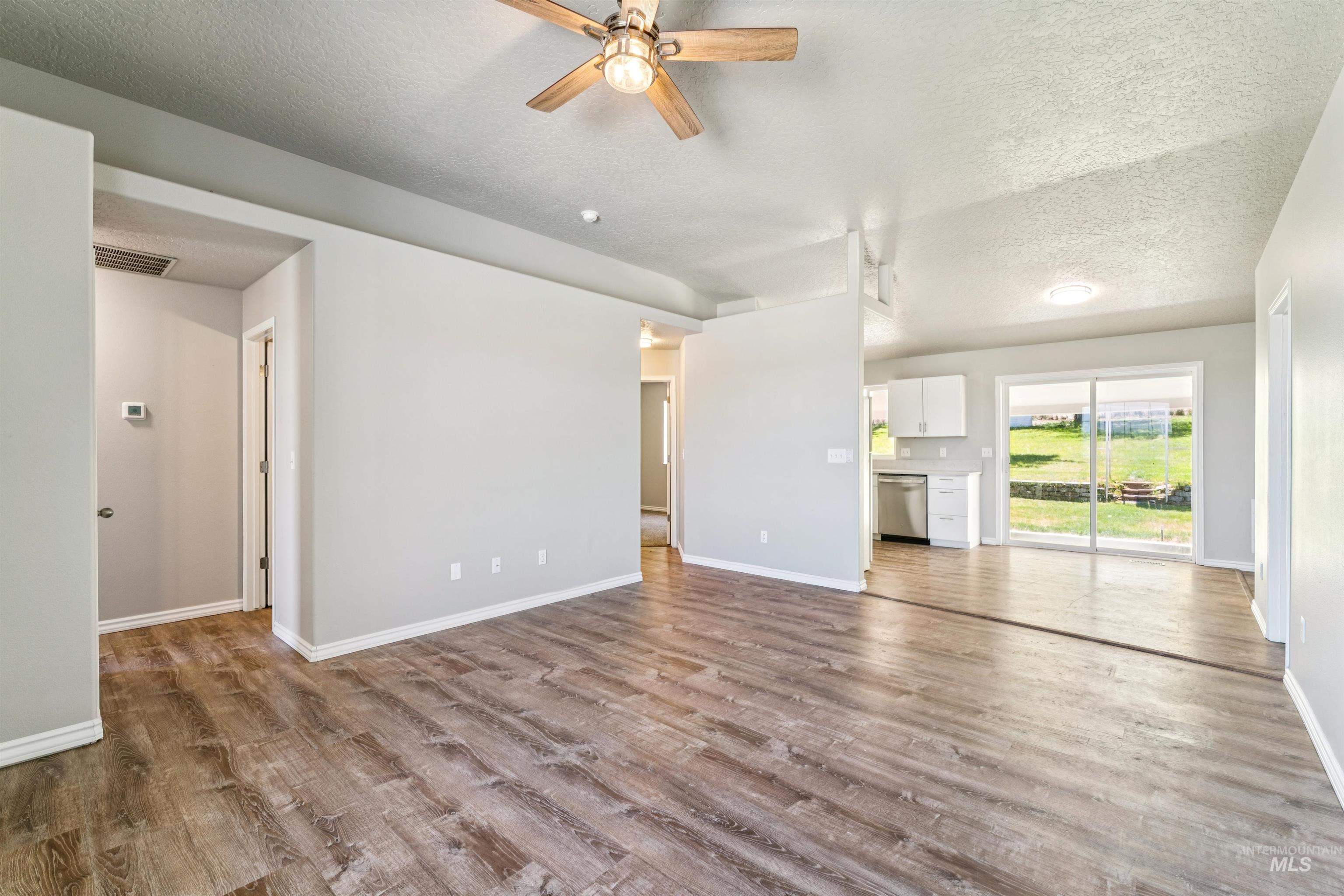 28135 Canal Road Parma, ID 83660 - Photo 12 of 50