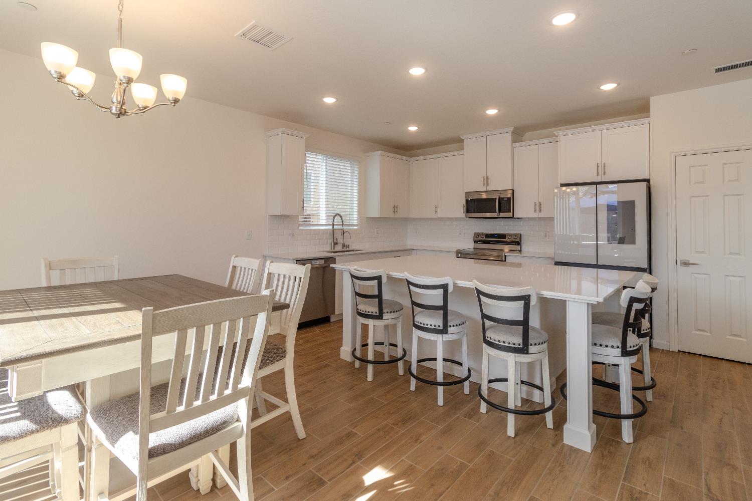 1158 Encore Way West Madera, CA 93636 - Photo 14 of 45