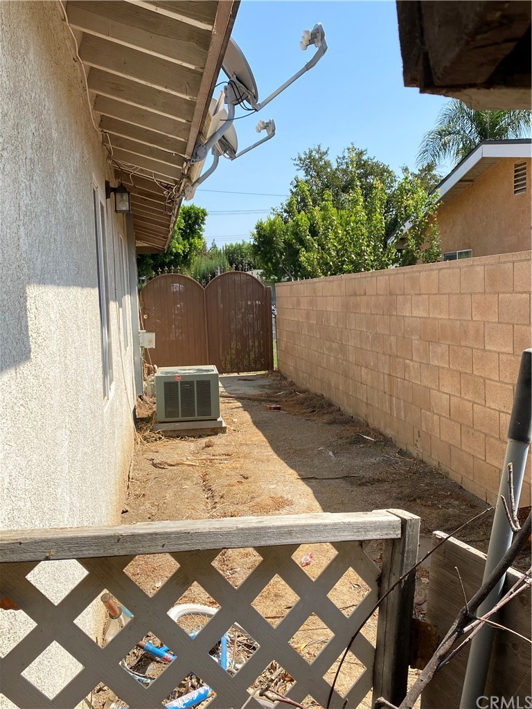 5672 Harold Street Riverside, CA 92503 - Photo 25 of 29