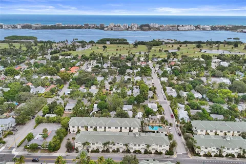 $450,000 | 518 North Federal Highway, Unit 14, Lake Worth, FL 33460