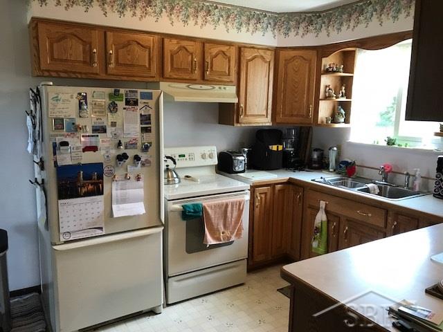 8200 Townline Road Bridgeport, MI 48722 - Photo 10 of 18 31319568-9.JPG