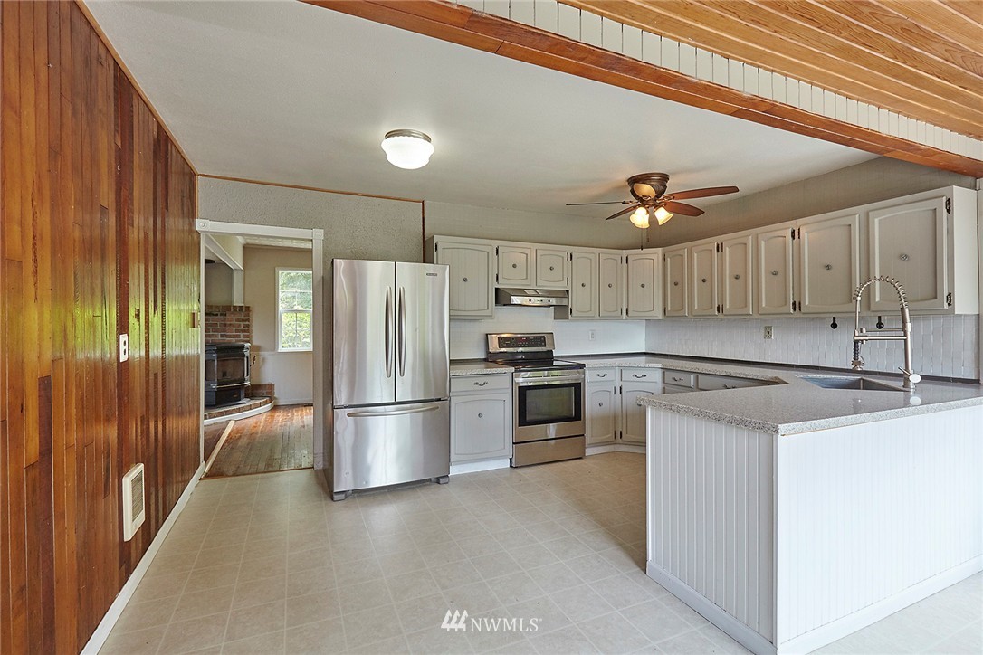 3454 Anderson Hill Road Southwest Port Orchard, WA 98367 - Photo 12 of 25 Gallery Image 12