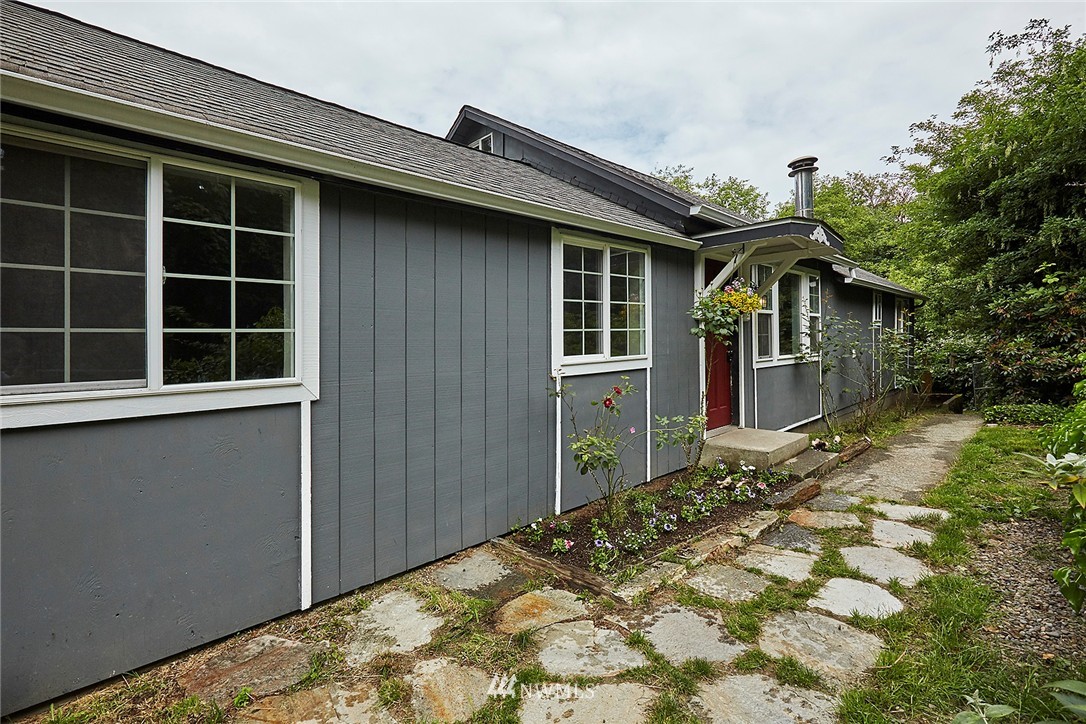 3454 Anderson Hill Road Southwest Port Orchard, WA 98367 - Photo 24 of 25 Gallery Image 24
