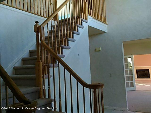 7 Lenn Road Allentown, NJ 08501 - Photo 2 of 37 unflagged_013