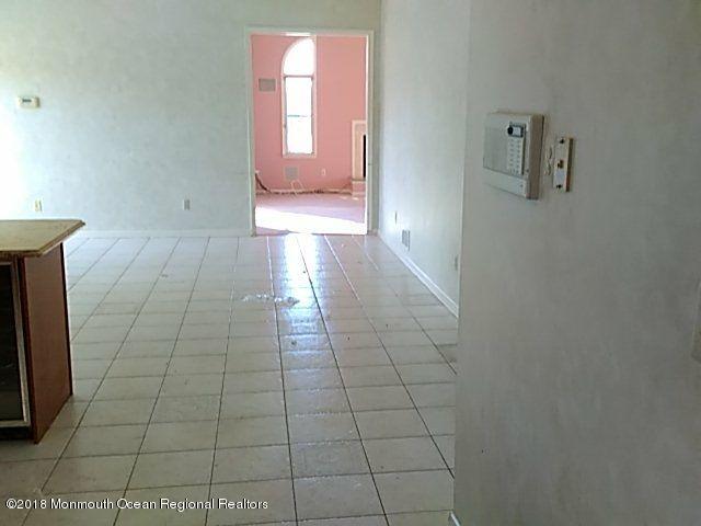 7 Lenn Road Allentown, NJ 08501 - Photo 8 of 37 unflagged_055
