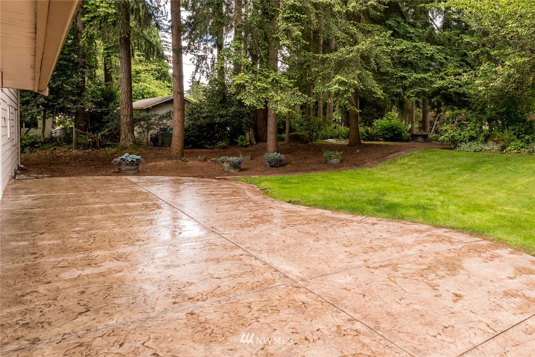 20926 46th Avenue Southeast Bothell, WA 98021 - Photo 18 of 24