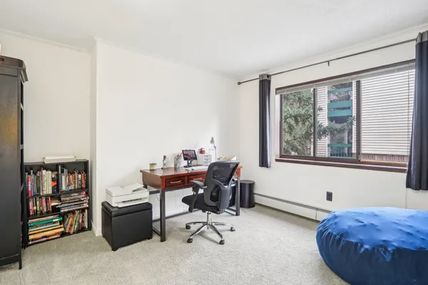 $215,000 | 7621 Edinborough Way, Unit 2201, Edina, MN 55435