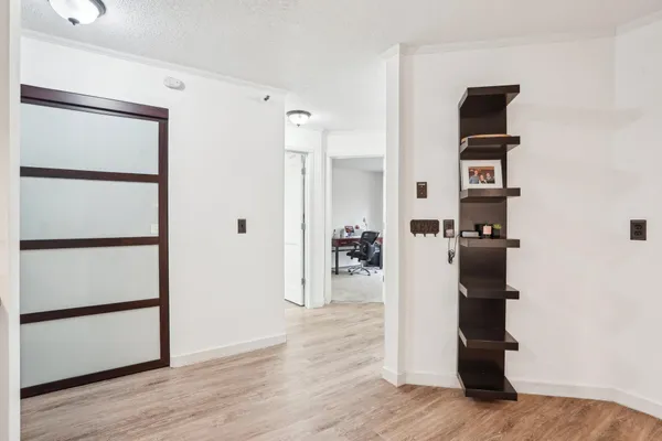 $215,000 | 7621 Edinborough Way, Unit 2201, Edina, MN 55435