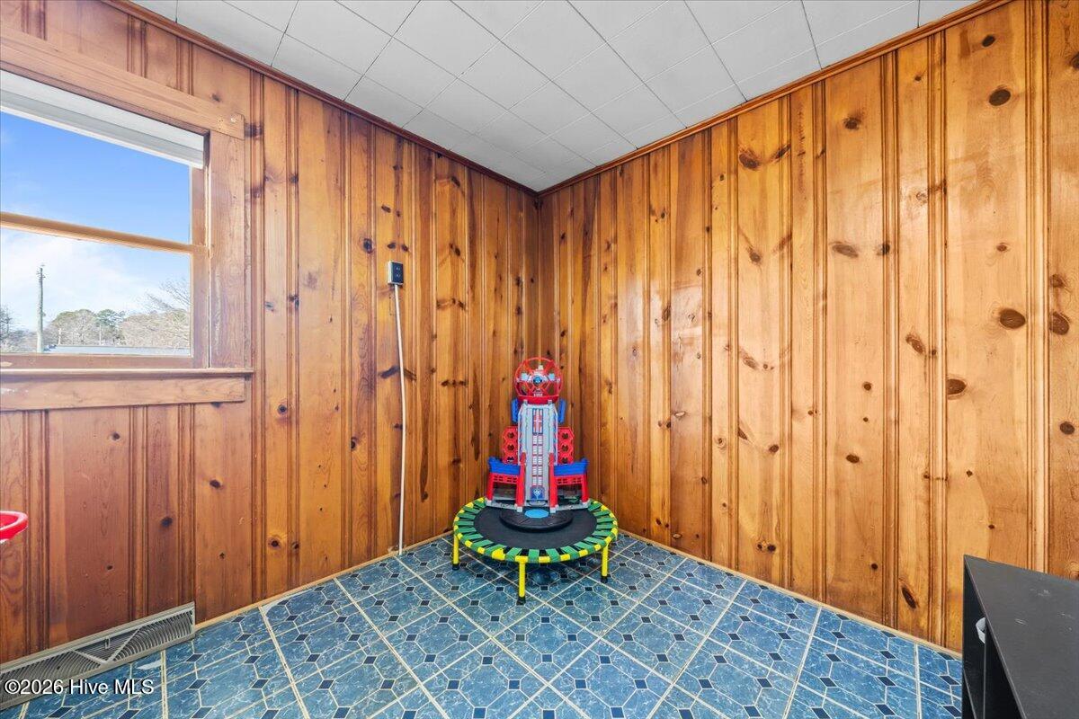 101 North Rockingham Street Robbins, NC 27325 - Photo 17 of 33 21-DSC02092