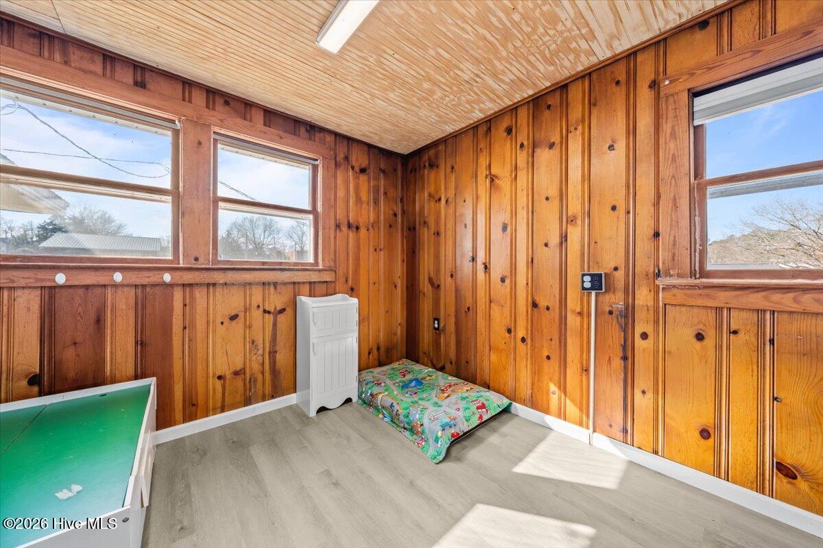 101 North Rockingham Street Robbins, NC 27325 - Photo 23 of 33 27-DSC02082