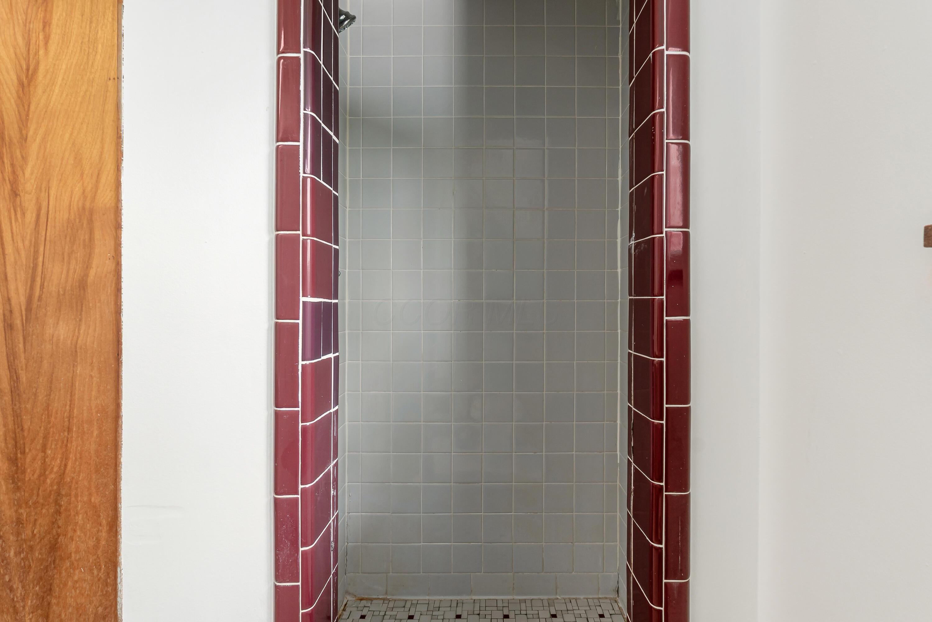 3615 Dempsey Road Westerville, OH 43081 - Photo 29 of 41 Full Bath (upstairs)
