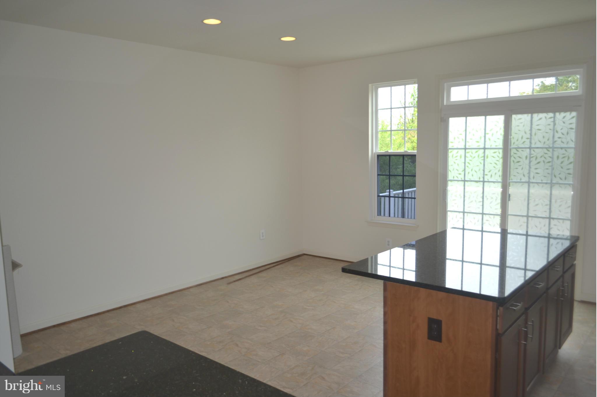 8324 Scotland Loop, Unit 30 Manassas, VA 20109 - Photo 8 of 19 Kitchen